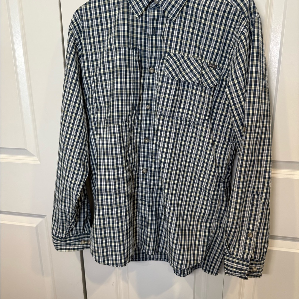 Eddie Bauer Men’s M Travex  Navy and White Checkered Button Down Shirt
